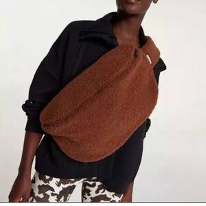 CALIA Women's Sherpa Large Sling Bag NWT

18x11